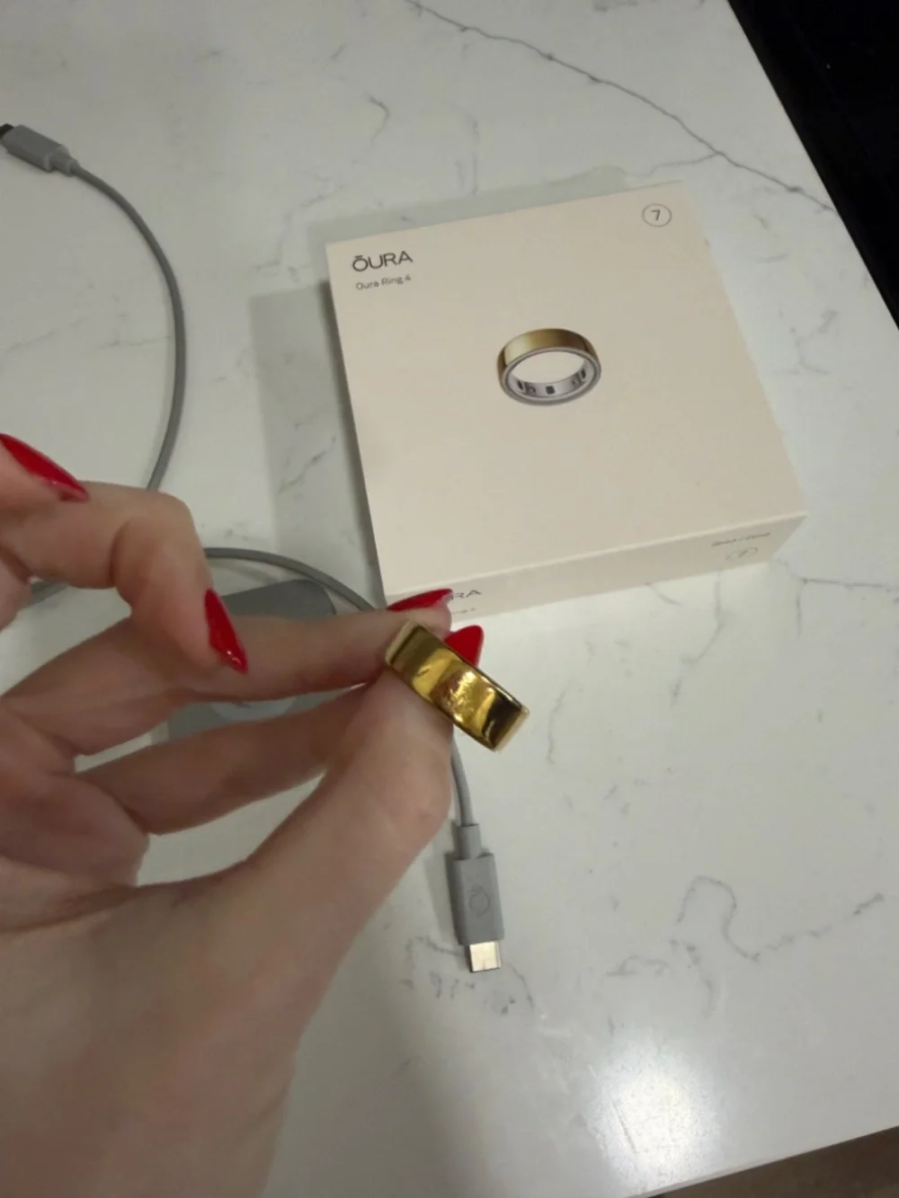 Oura Ring 4 - Gold - Size 7